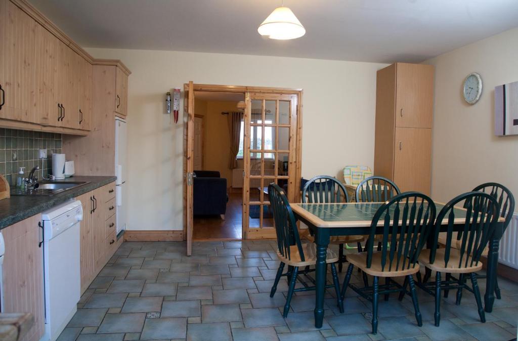 Ceol Na Mara Holiday Homes - Cois Tra & Cor Na Dtonn Enniscrone Pokój zdjęcie